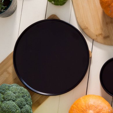 Тарілка обідня Homla FAMELIO 28 см | Чорний - 4 Тарілка обідня Homla FAMELIO 28 см | Чорний 217995 фото - 4