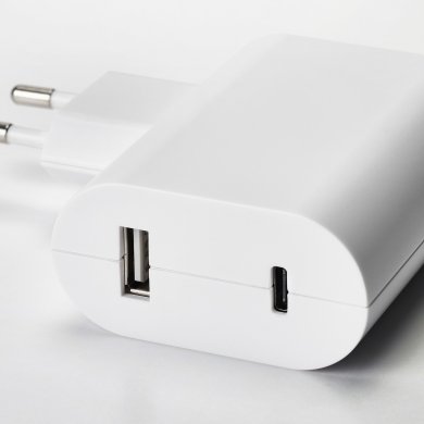 IKEA Зарядное устройство USB ASKSTORM (ИКЕА ОСКСТОРМ) 50458317 фото - 3