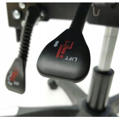 Геймерское кресло Kontrast Modern Черный 5.90.01256 фото - 5