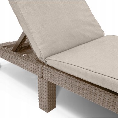 Складной шезлонг Keter DAYTONA DELUXE Капучино 252225 фото - 3
