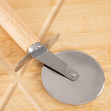 Обробна дошка для піци з ножем Homla BAMBOU 32x45 см Дерево 229355 фото - 3