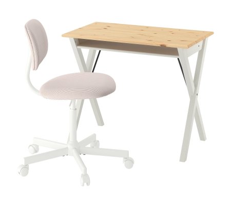 BOLLPOJKE / BLECKBERGET